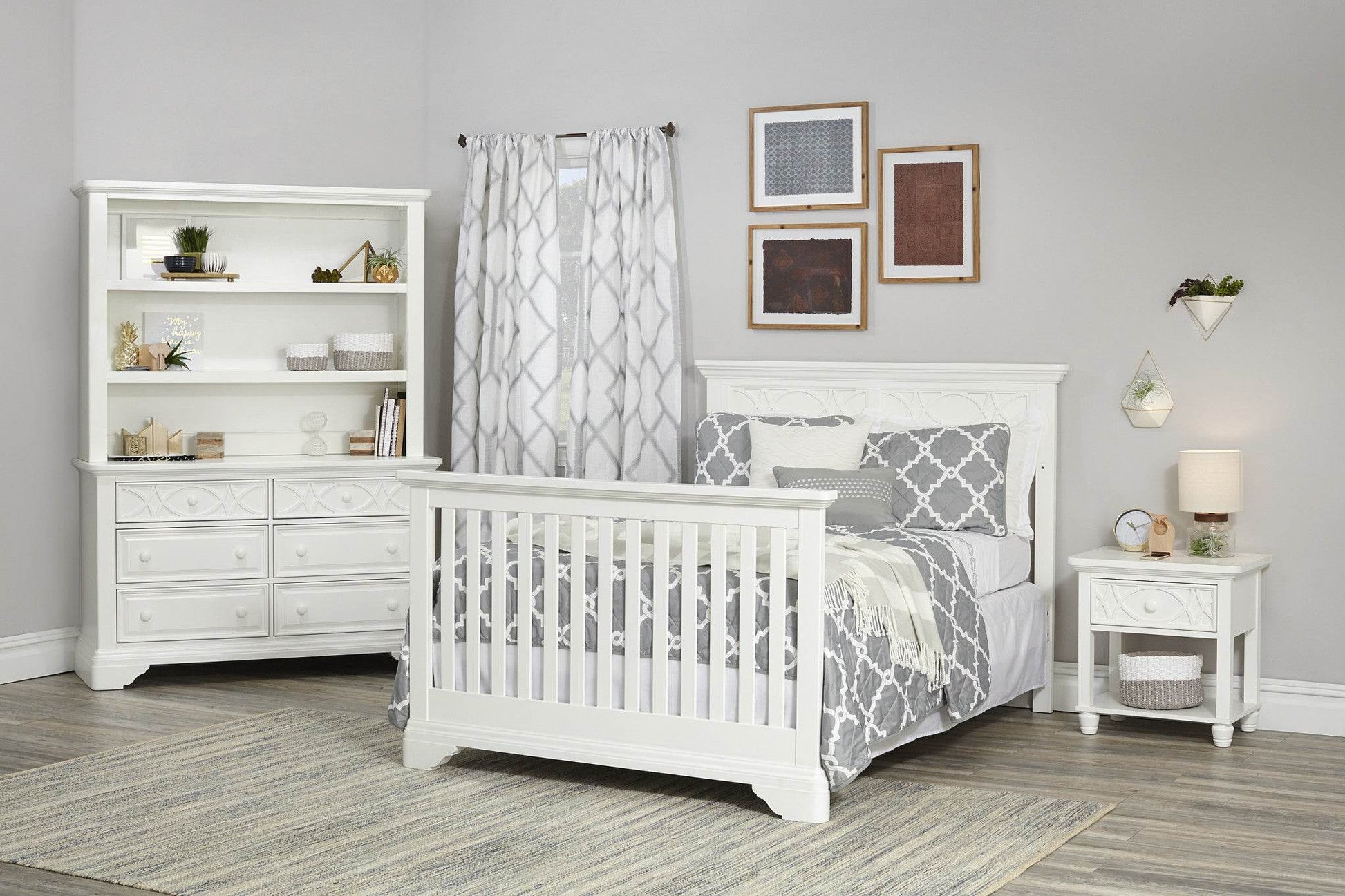 White Solid and Manufactured Wood Standard Four In One Convertible Crib - Loft&Timber