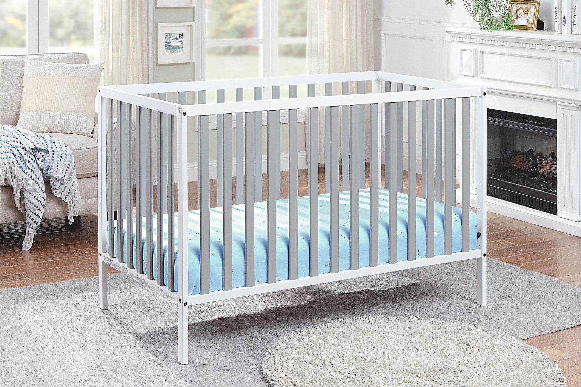 Gray and White Solid and Manufactured Wood Standard Three In One Convertible Crib - Loft&Timber