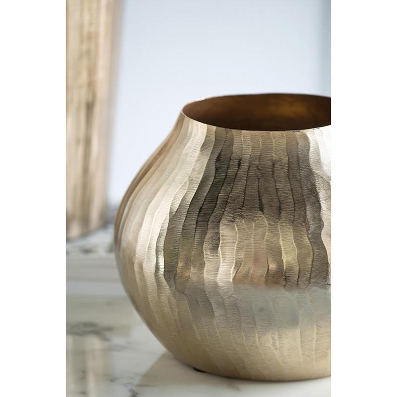 9" Gold Round Aluminum Table Vase - Loft&Timber