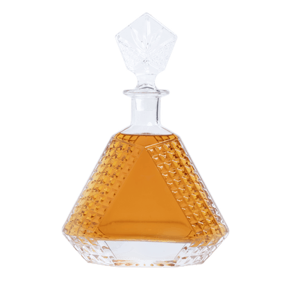 Whiskey Decanter - Triangle - 650ML - Loft&Timber