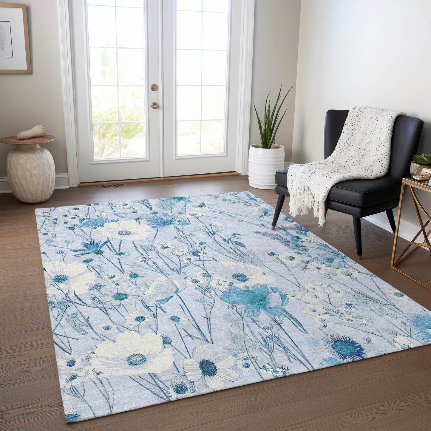 5' X 8' Sky Blue And Denim Blue Floral Washable Indoor Outdoor Area Rug - Loft&Timber