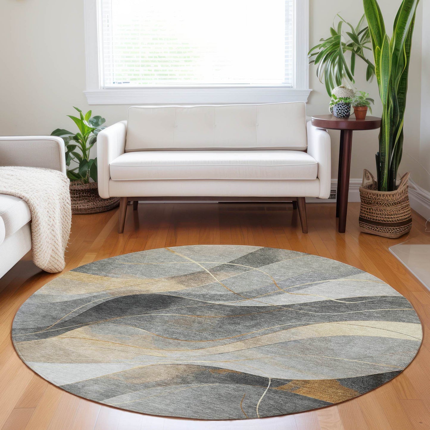 8' Gray Silver And Rust Round Abstract Washable Indoor Outdoor Area Rug - Loft&Timber