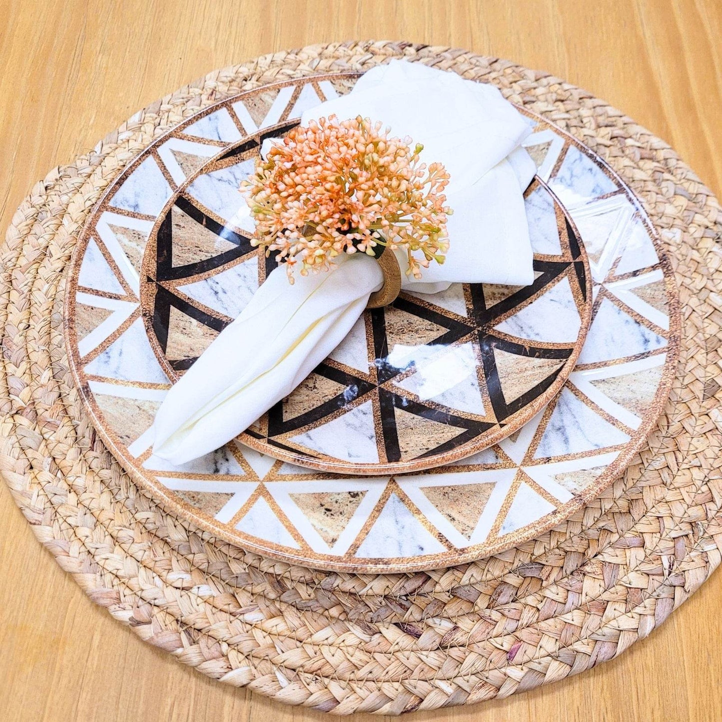 Maison Charlô | Set of 4 Chamomile Napkin Rings, Rustic Napkin Rings - Loft&Timber