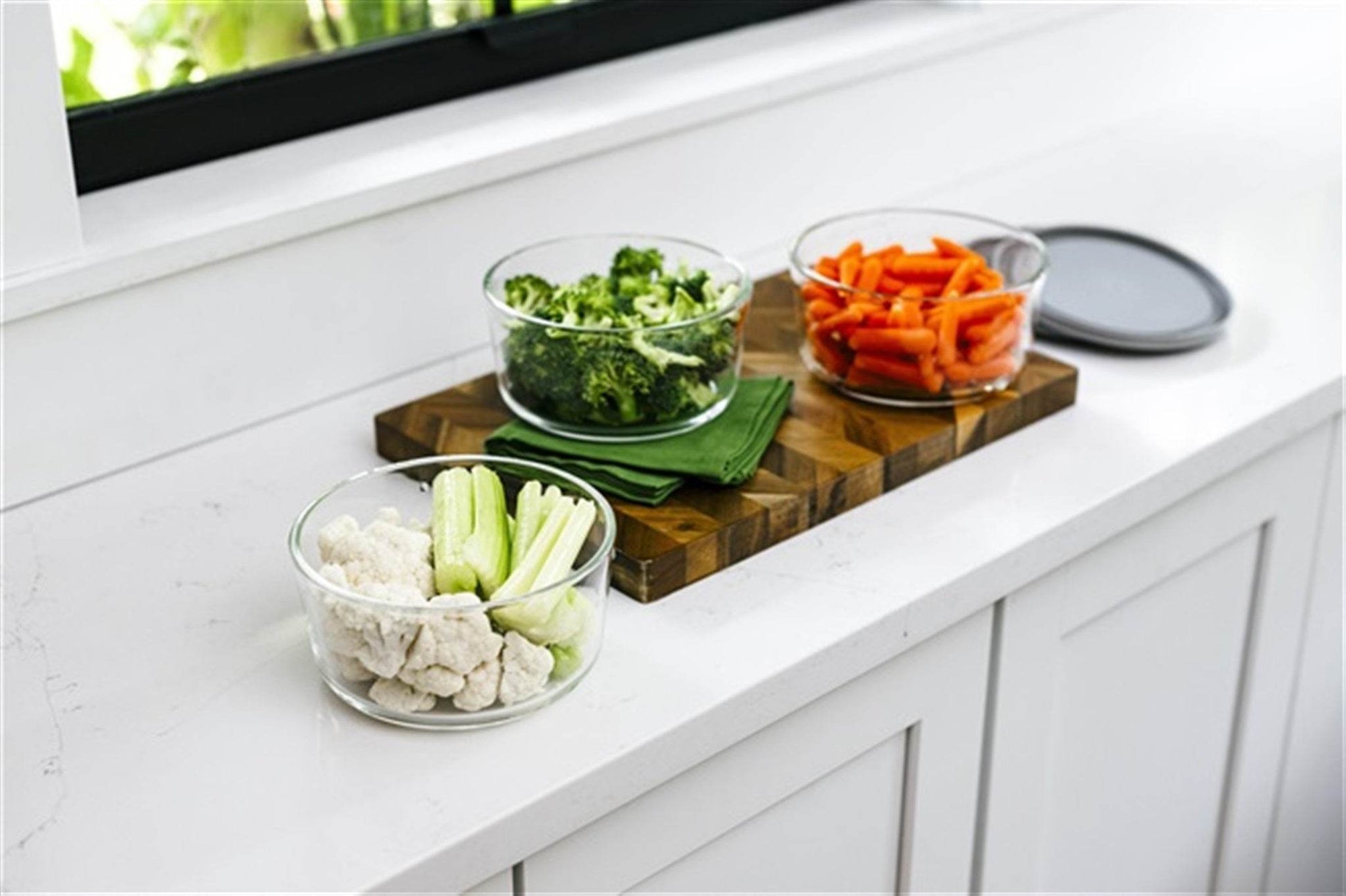 Glass Food Storage Containers - 12 Piece 4 Cup Set (6 Containers + 6 Lids) BPA-Free Lids - Loft&Timber