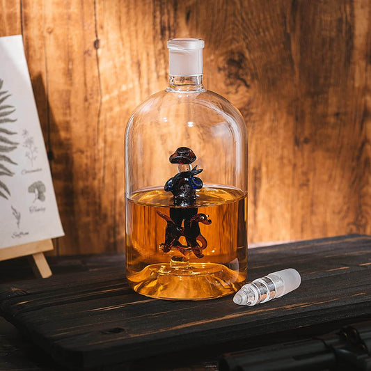 Wine & Whiskey Decanter, Hunting Gifts, Hunter with Dog - 750ml Decanter Bourbon Scotch Unique Gift for Him - Gamebirds Game - Hunter's Cowboy Decanter, Western Style Decanter, Gift Glassware - Loft&Timber