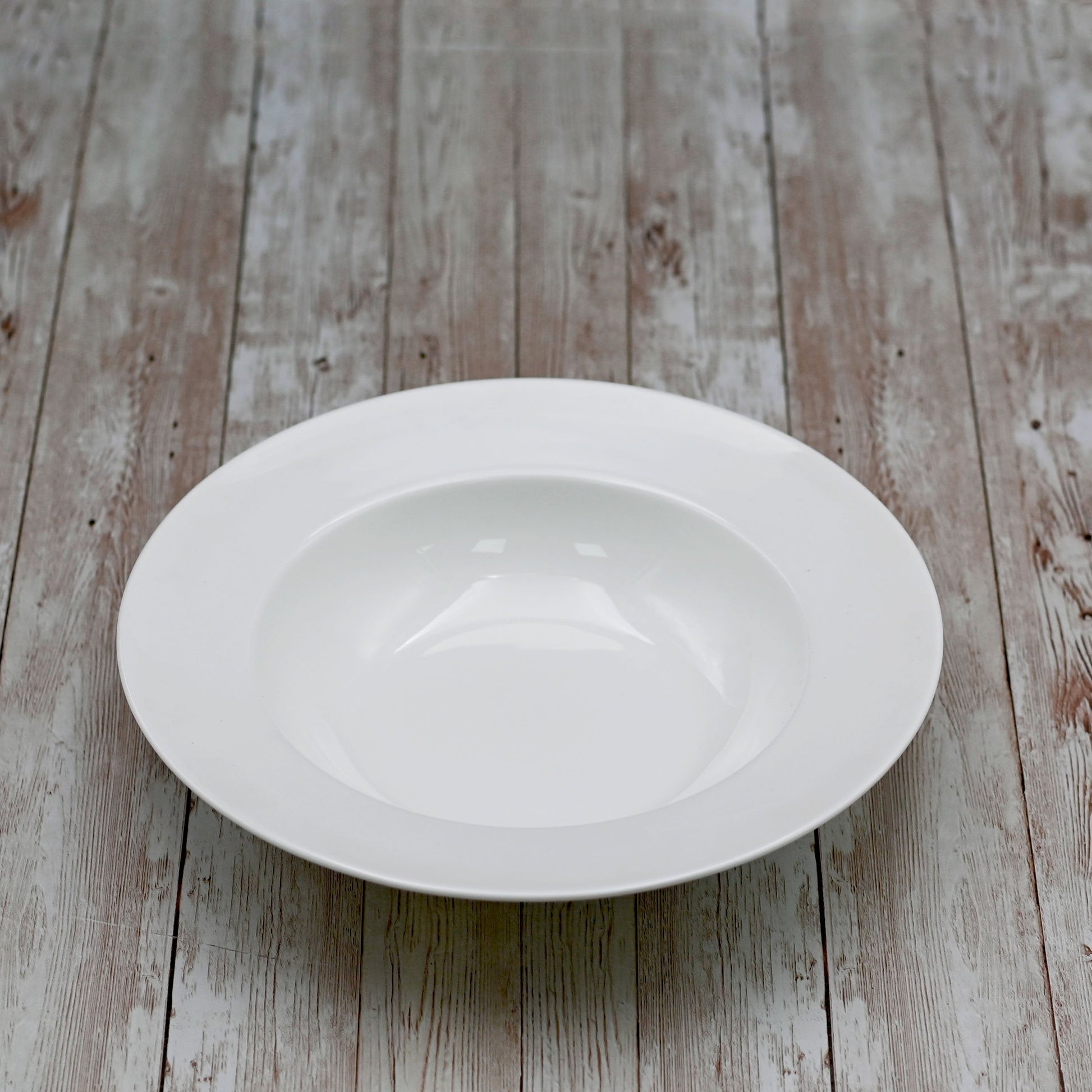 Professional Rolled Rim White Deep Plate 10" inch | 20 Oz - Loft&Timber