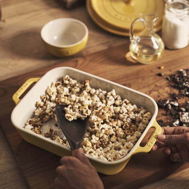 2 Piece Ceramic Stoneware Bakeware Casserole Baking Dish Set in Yellow / Ivory - Loft&Timber