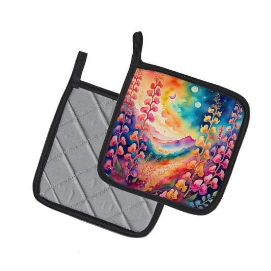 Colorful Snapdragon Pair of Pot Holders - Loft&Timber