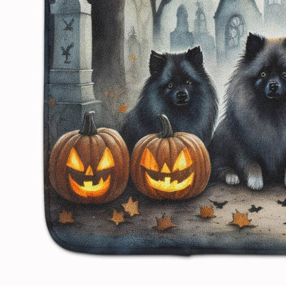 Keeshond Spooky Halloween Memory Foam Kitchen Mat - Loft&Timber