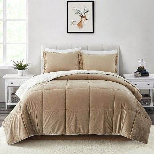 Queen Plush Microfiber Reversible Comforter Set in Gold - Loft&Timber