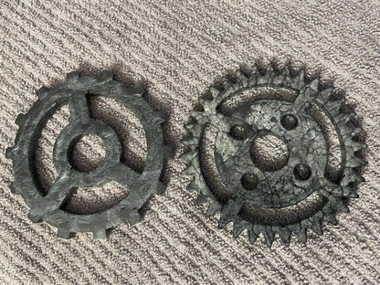 Gear Resin Coasters Set for Unique Home Decor Style - Loft&Timber