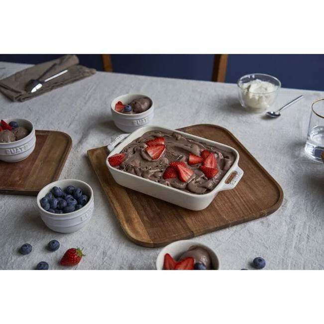 2 Piece Ceramic Stoneware Baking Dish Set in Ivory Cream Beige - Loft&Timber