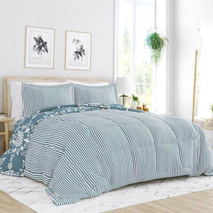 King size 3-Piece Blue and White Reversible Floral Striped Comforter Set - Loft&Timber
