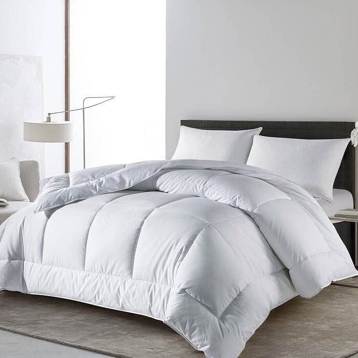 King Size All Seasons Soft White Polyester Down Alternative Comforter - Loft&Timber