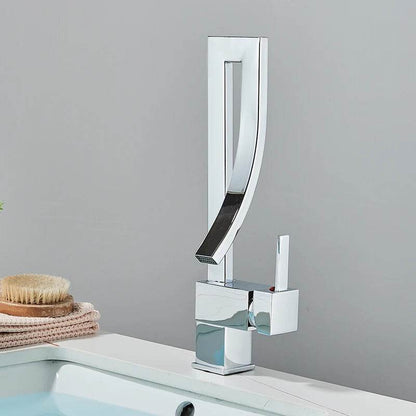 Bathroom Basin Faucet in Brass - Loft&Timber