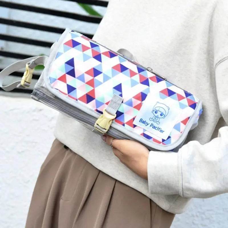 Easy to Clean Diaper Changing Bag Compact Changing Pad Bag for Active Parents - Loft&Timber