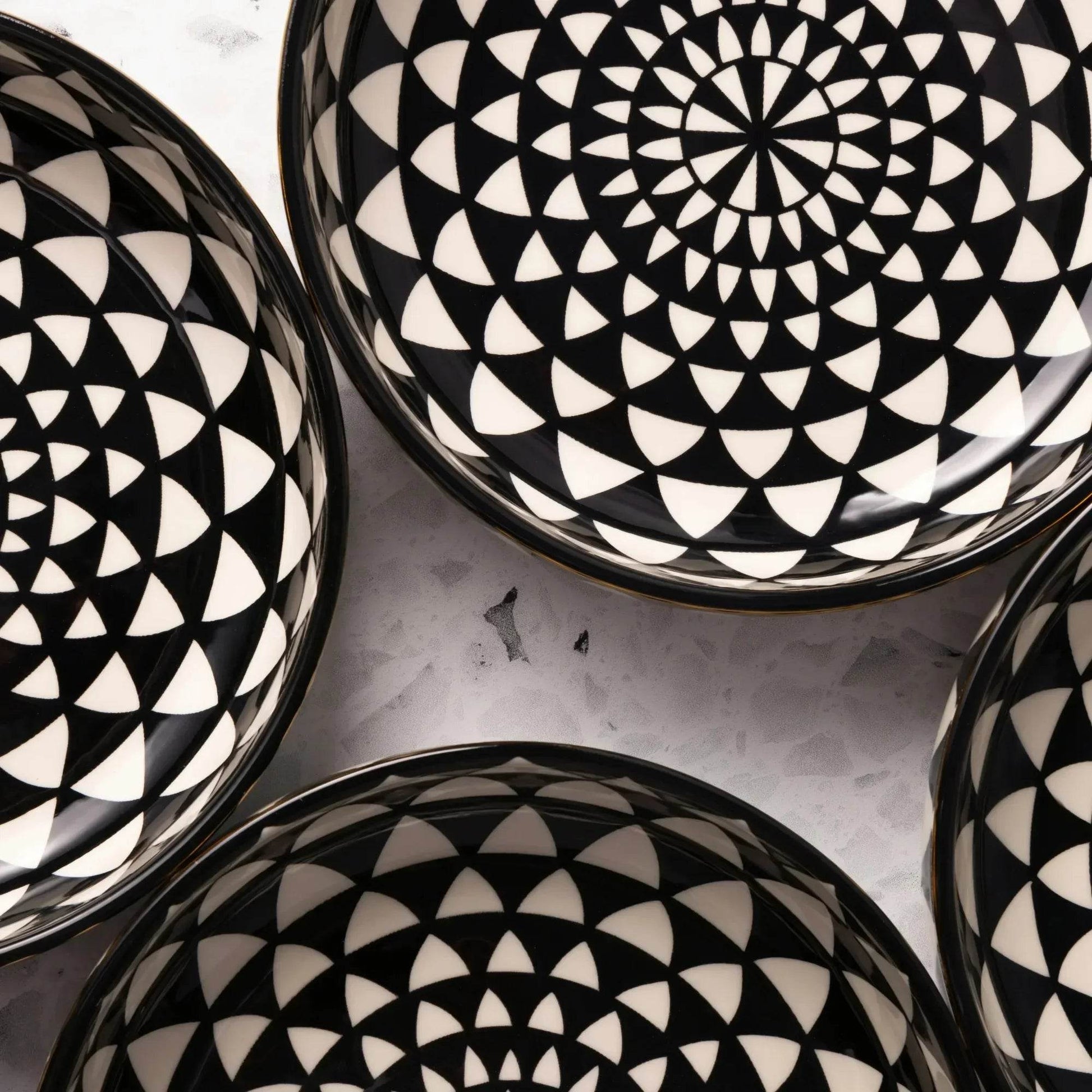 Premium Black White Ceramic Bowls 4-Pack - Loft&Timber