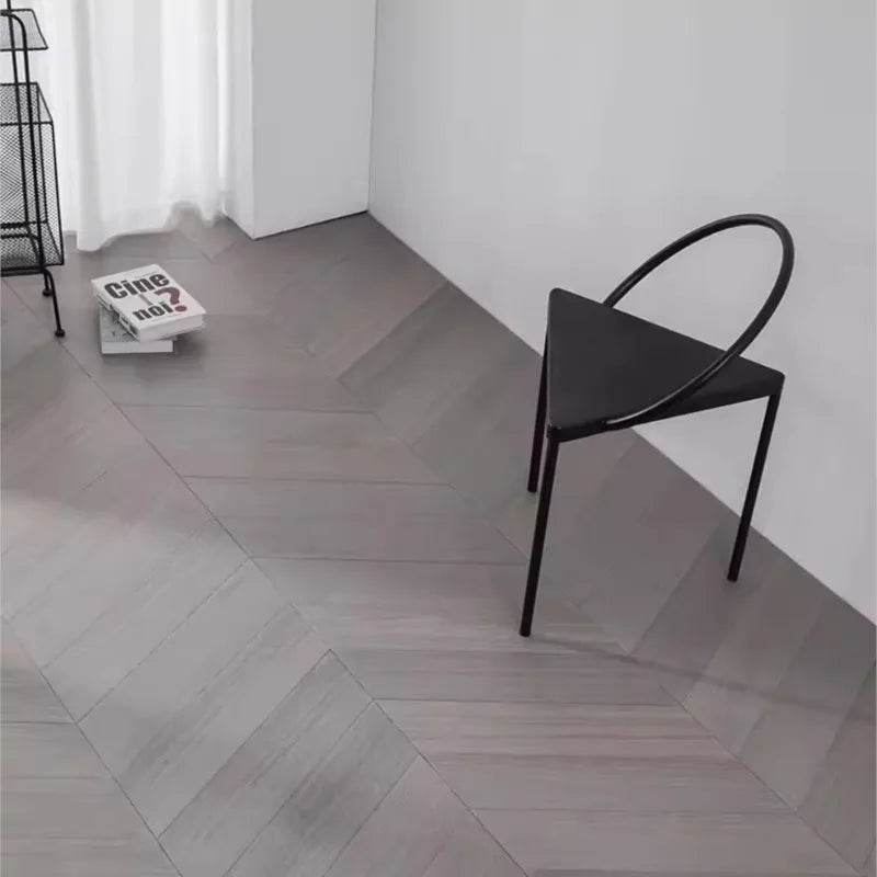 Modern Simple Ins Celebrity Chair - Loft&Timber