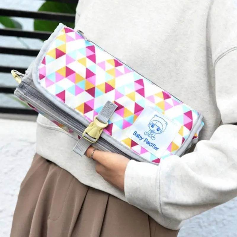 Easy to Clean Diaper Changing Bag Compact Changing Pad Bag for Active Parents - Loft&Timber