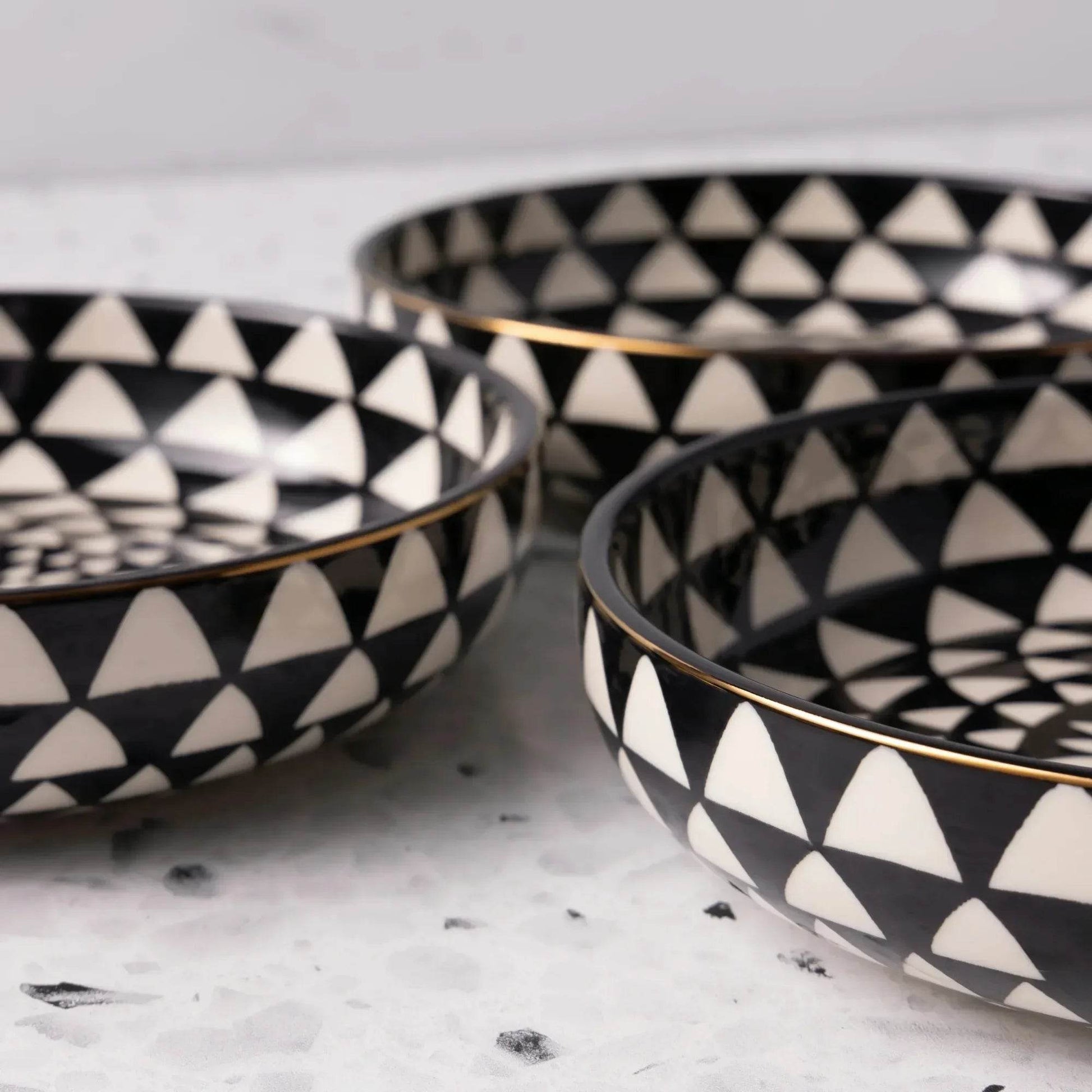Premium Black White Ceramic Bowls 4-Pack - Loft&Timber