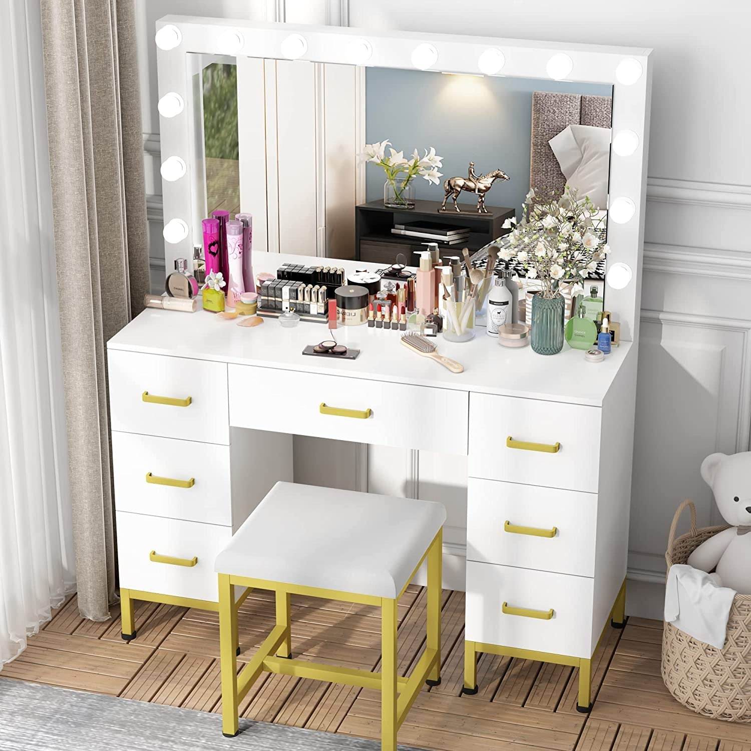White Vanity Desk Set with Lighted Mirror - Loft&Timber