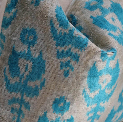 Canvello Geometric Blue Pillows With Luxury Decorative Cover - 16x16 in - Loft&Timber