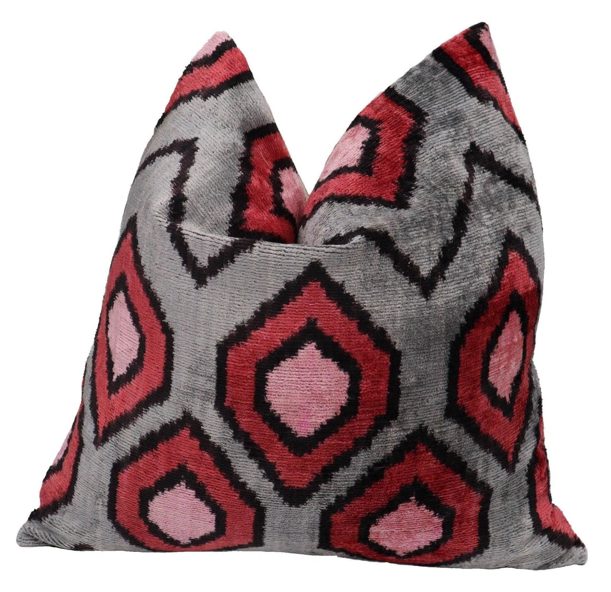 Canvello Luxury Decorative Gray Square Pillows | 16 x 16 in (40 x 40 cm) - Loft&Timber