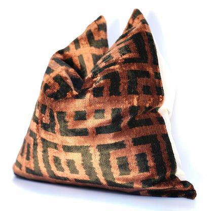 Canvello Silk Velvet Black Decorative Pillows - 20 x 20 in (50 x 50 cm) - Loft&Timber