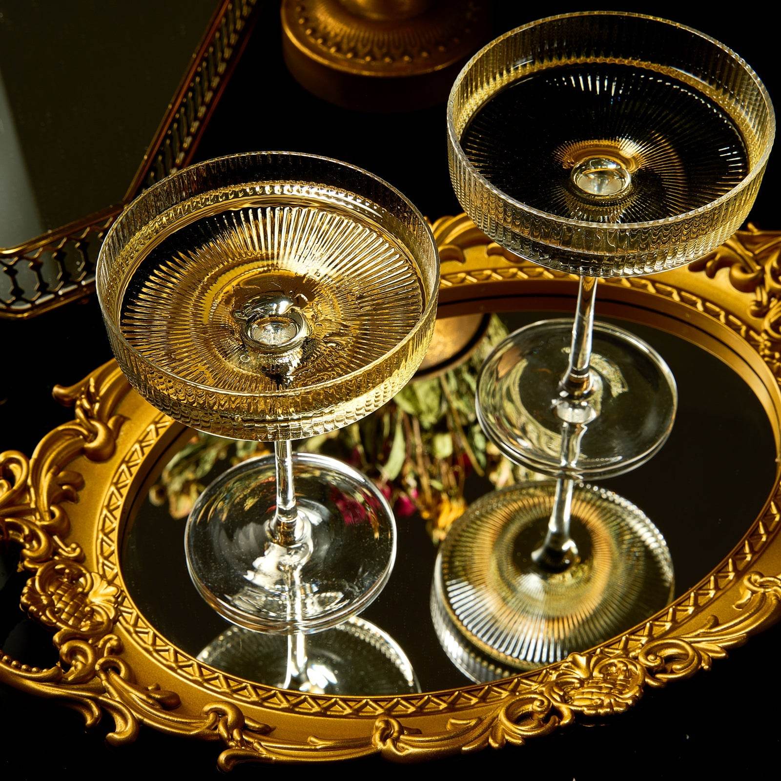 Vintage Art Deco Coupe Glasses Ribbed Coupe Cocktail Glasses 8 oz | Set of 2 | Crystal Cocktail Glassware for Champagne Classic Manhattan Goblet For Cocktails , Ripple Coupe Glassware - Gift Box - Loft&Timber
