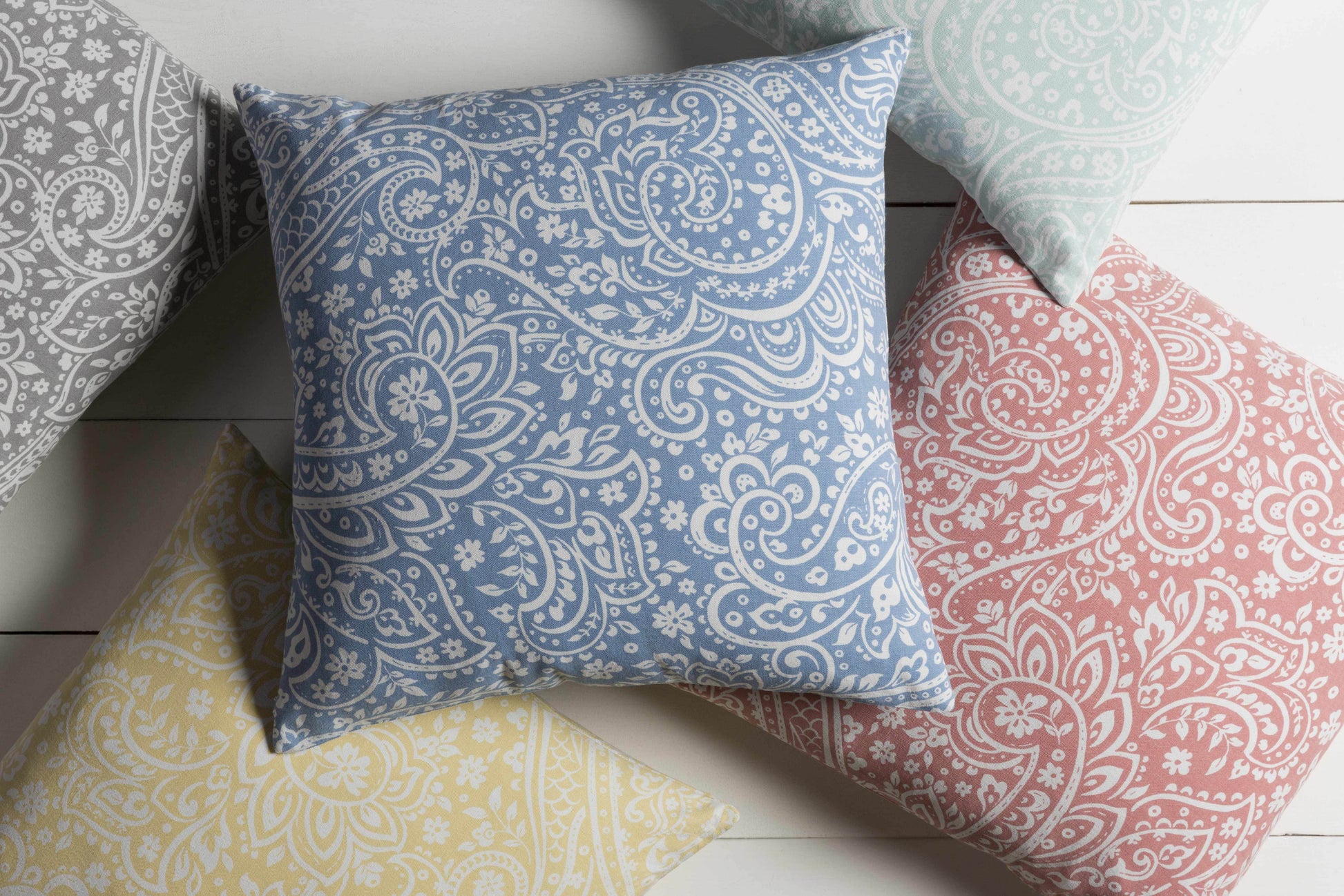 Liloo Throw Pillow - Loft&Timber