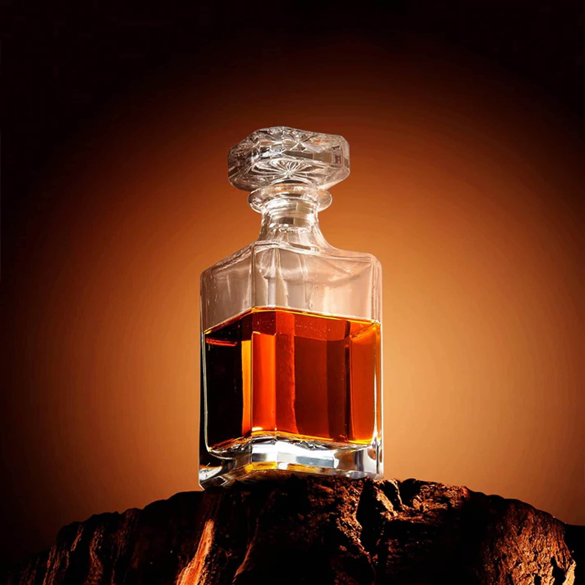 Whiskey Decanter - Square - 750mL - Loft&Timber