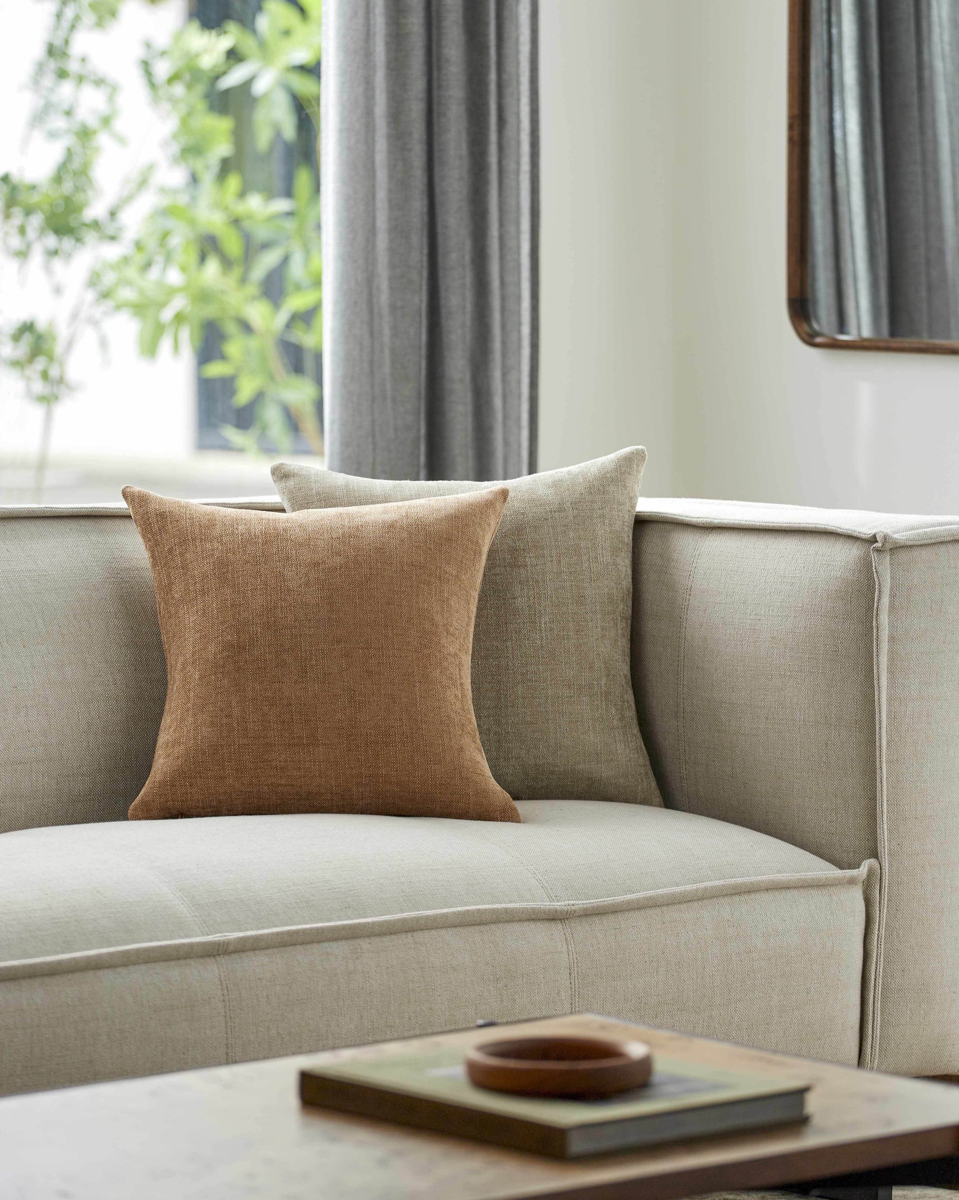 Zihna Throw Pillow - Loft&Timber